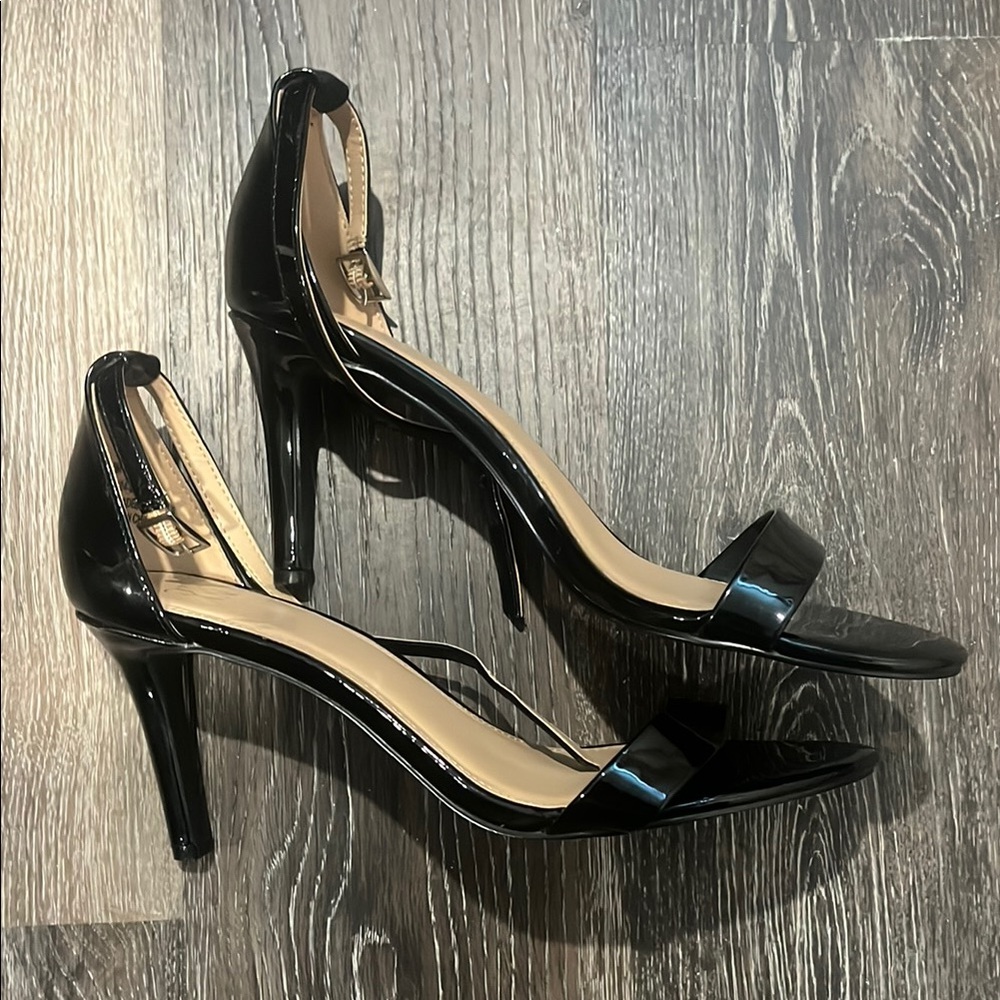 Elegant Black Stiletto Heels